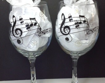 Music Notes wine glass. Musical notes
