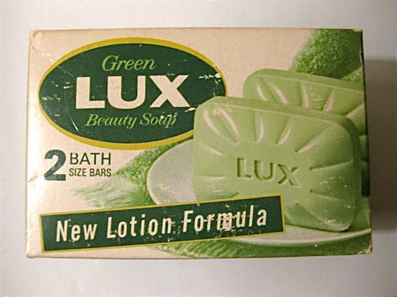 Late 50's LUX Beauty Soap Green 2 Bath Size Bars Unopened