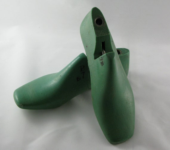 Shoe Lasts Pair of Vintage Green Plastic Industrial