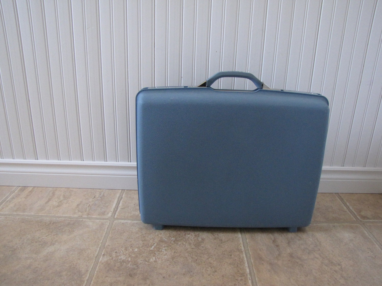 Vintage Retro Baby Blue Hardshell Samsonite Luggage