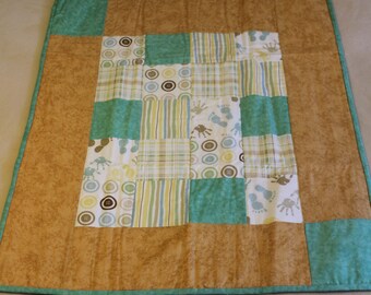 Cotton Baby Quilt Patterns of Buttons, Hands-Feet, Lines, Plaid and ...
