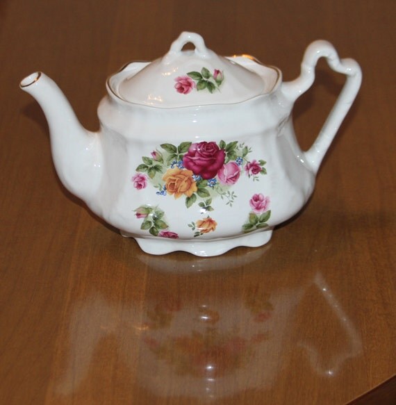 Vintage ARTHUR WOOD & SONS Floral Teapot Roses pattern by phins81