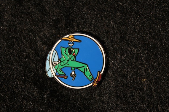 Shakedown Dude aka DoDa man Hat Pin