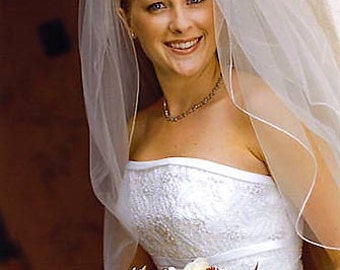 Elbow length wedding veil - 34" length bridal veil with Pencil serge eding. Ready to ship.