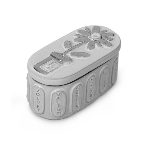 Jonathan Adler Pottery pill box