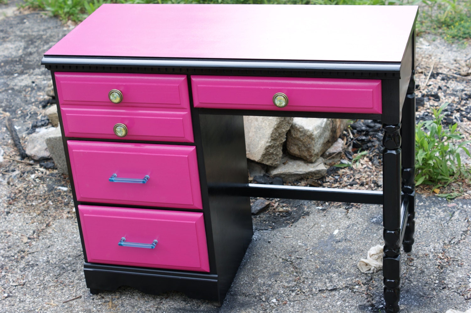 36 Hot Pink Vanity Desk local pickup only by Sheer9Productions
