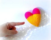 valentine baby toy rattle love heart plushie toddler amigurumi crochet .. 1 pink and yellow heart