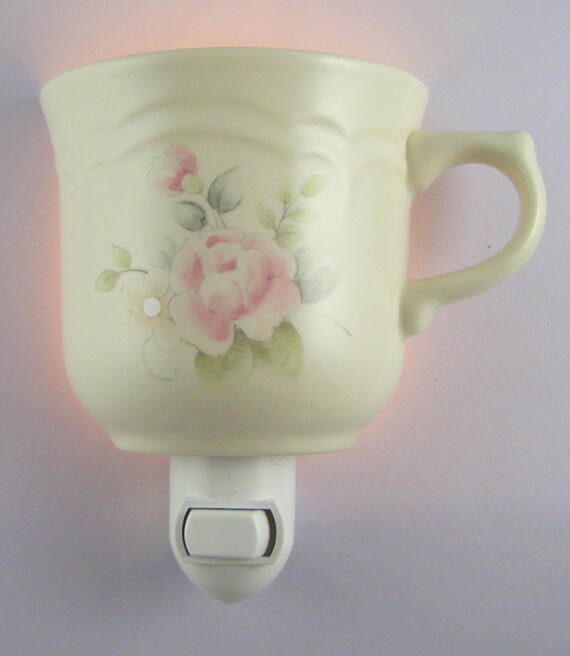 Pfaltzgraff TEA ROSE Pattern Stoneware Tea Cup Night by micah7