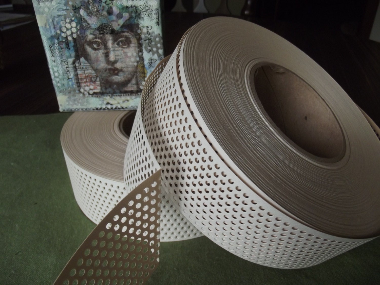 Mixed Media Joint Tape Self Adhesive Paper Tape with holes