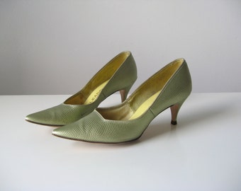 Spring Fling / vintage 1950s shoes / 50s heels