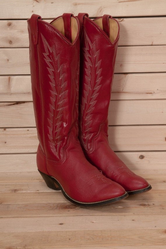 Red Cowboy Size 7 .5M Boot Womens