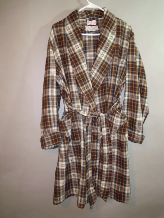 VIYELLA' // Mens Wool/Cotton Robe // Scotland // Patch