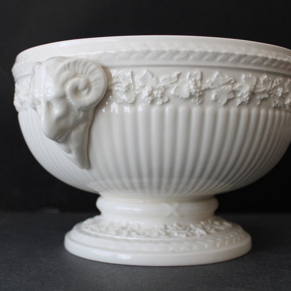 Wedgwood Cream Queensware Bowl with Rams head by Hallingtons