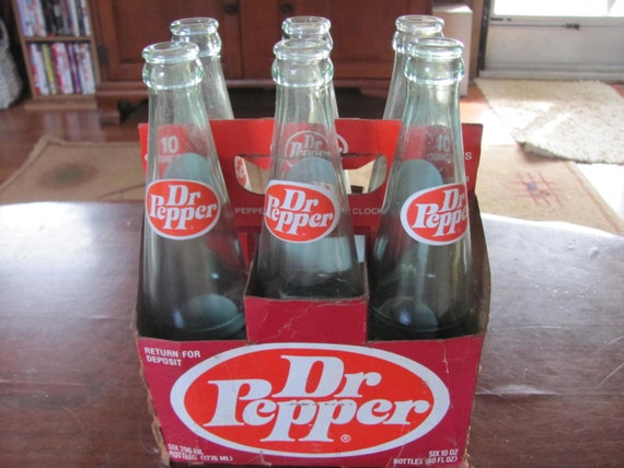 Vintage Dr. Pepper 10oz. bottles in carboard by VintageJanieG