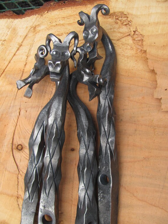 Dragon Head Hand Fire Tool Set inludes tool stand hand