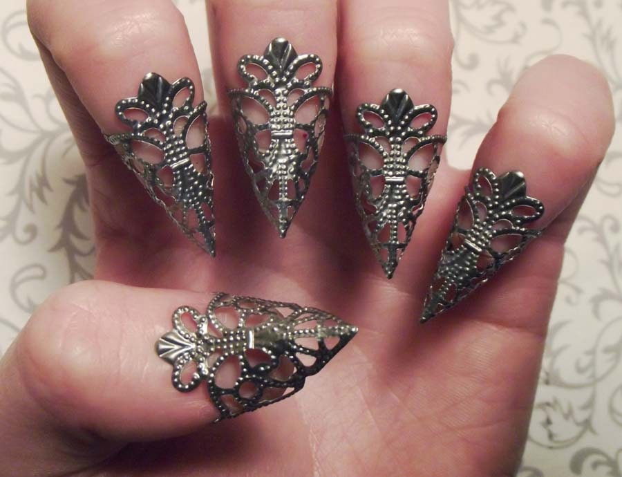 Gunmetal Dragon Claws // Nail Armor // Set of 5