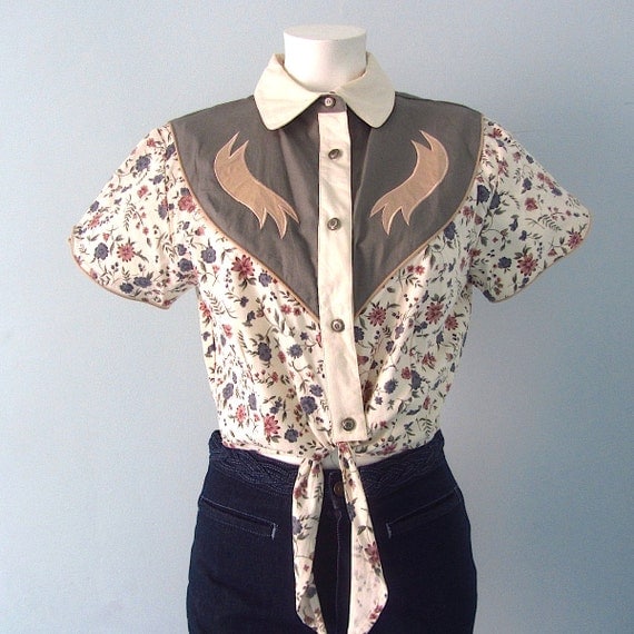 Vintage western shirt // crop top // flower by WelcomeHomeVintage