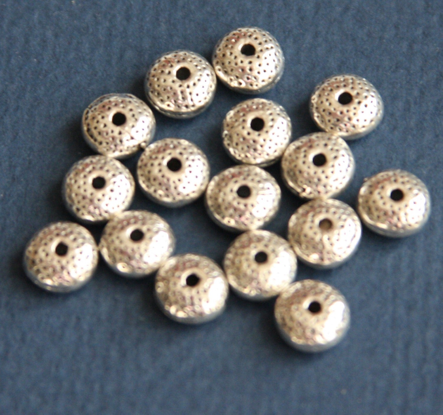 30 pcs of antiqued silver Donut spacer beads 8x5mm by yadanabeads