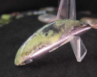 Andeite cabochon