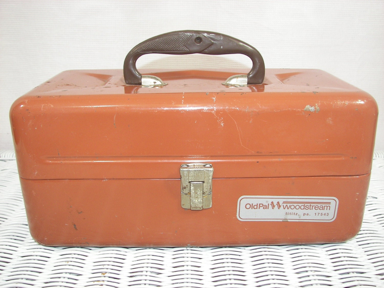 Vintage Old Pal Fishing Tackle Box Metal