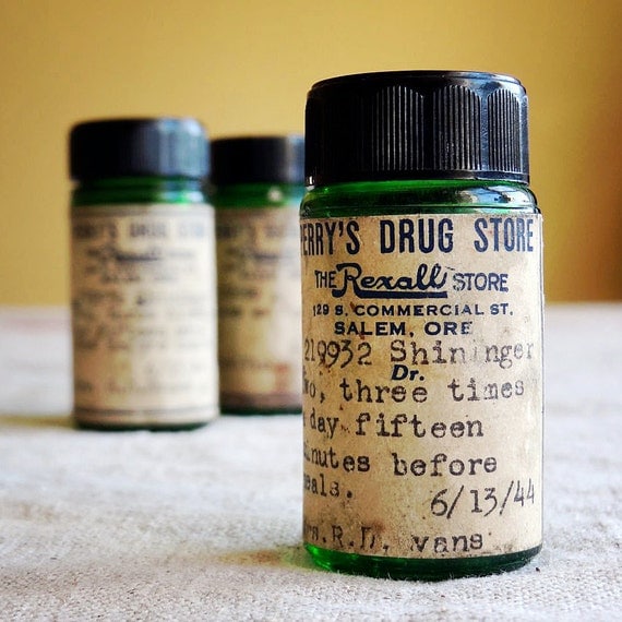 vintage medicine bottles set of 3 in green glass with 1944