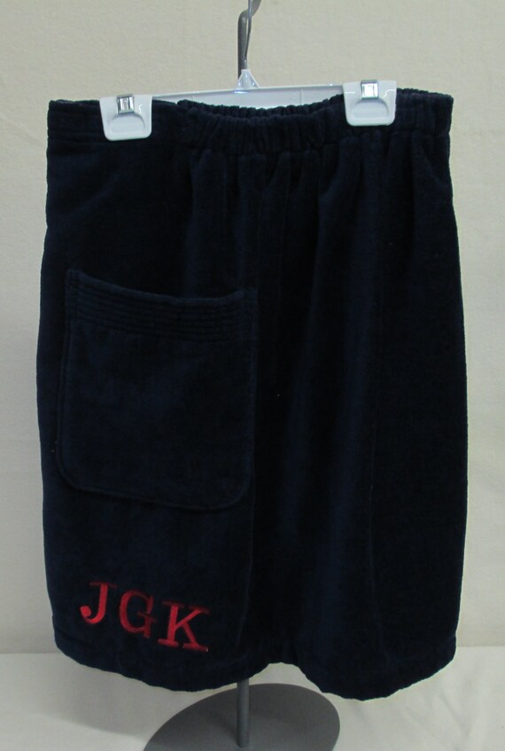 Personalized Men's Shower Wrap by EmbroideryByLindaP on Etsy