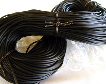 Rubber Cord tube 2mm(0,08in), hole 0,8mm(0,03in), PVC, Black- 4,5m/5 yards(1 piece)