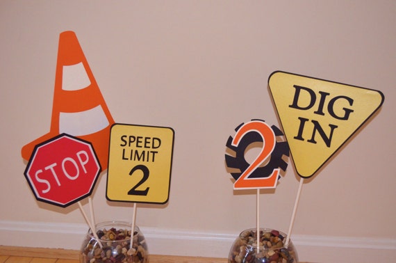 DIG IN 5 piece construction road sign by KhoshtinatDesigns on Etsy