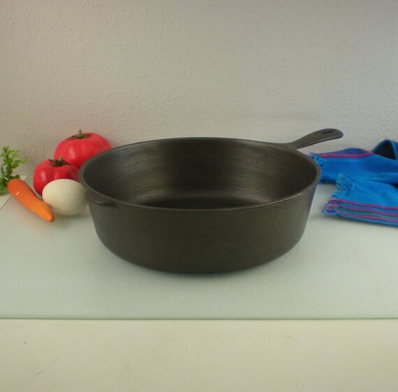 Wagner Ware Sidney O No. 8 Cast Iron Chicken Fryer Deep