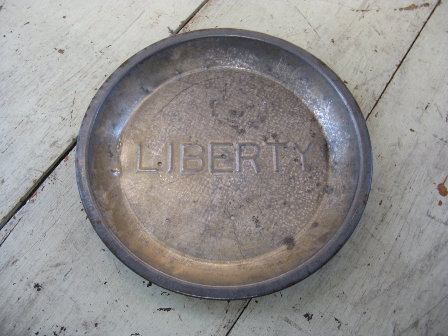 liberty pie tin metal pie pan 8 inch pie pan rustic kitchen