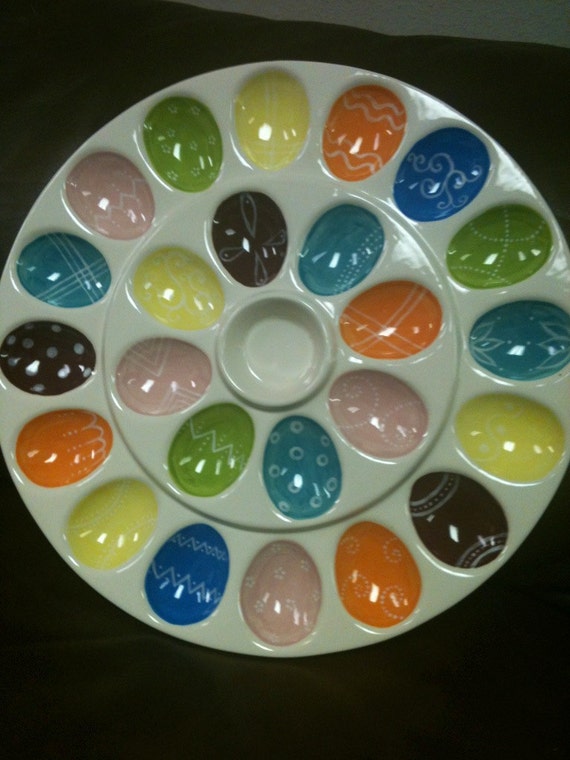 Items similar to Deviled Egg Easter Egg Plate on Etsy