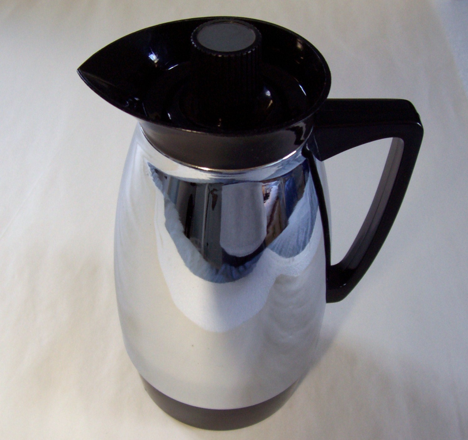Vintage Chrome Thermal Server Pot Coffee Carafe Hot Beverages