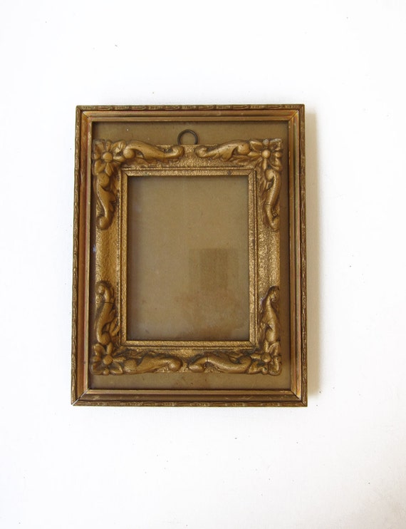 Vintage 1940s plaster gilt frame and gold wood frame