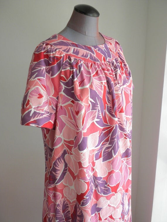 Items similar to 80s Floral Mumu / Plus Size 1X Sears Dress / Purple ...