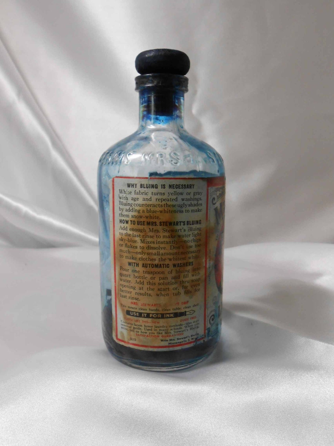 Antique bottle Mrs Stewarts Liquid bluing laundry whitener