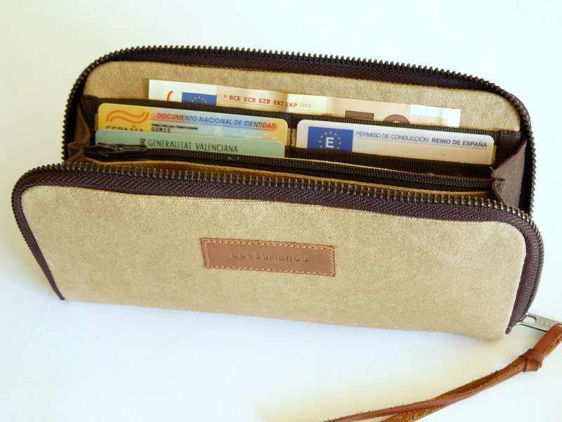 Women wallet // beige waxed canvas women wallet by aseismanos