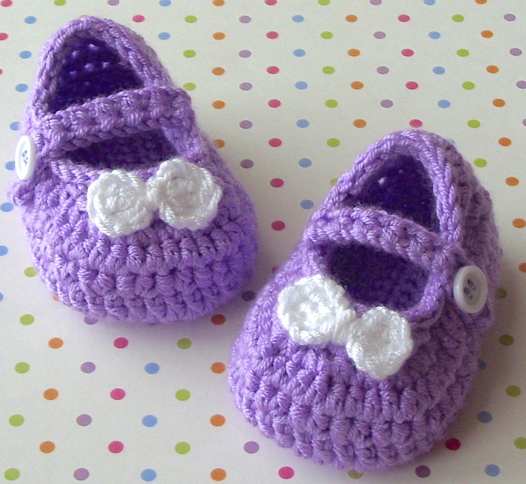 Crocheted Baby Shoes Mary Jane Modern by LisaCorinneHandmade