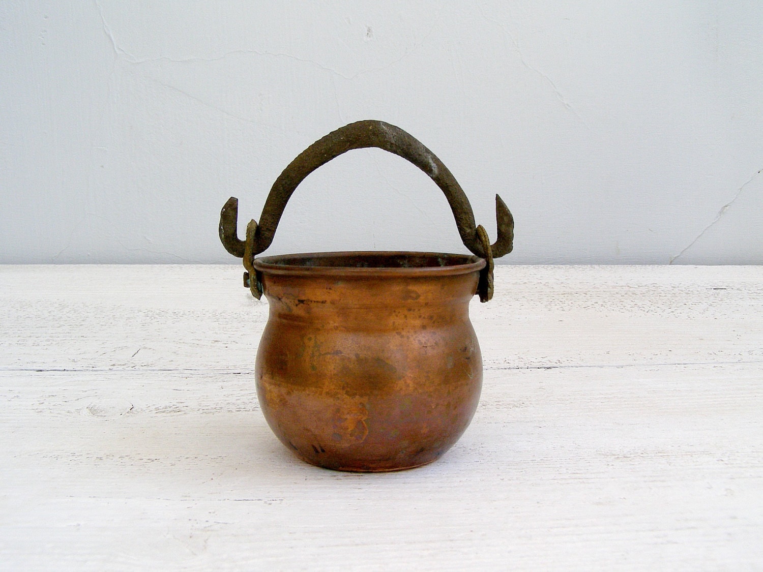 Miniature Copper  planter Small  hanging pot  Metal by MeshuMaSH