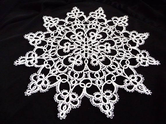 Handcrafted tatting white Doily - Home decor - wedding decoration - Christmas