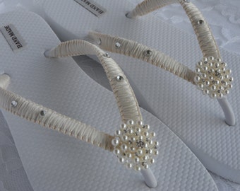 Ivory Beach Flip Flops / Bridal Flip Flops With Swarovski Crystals ...