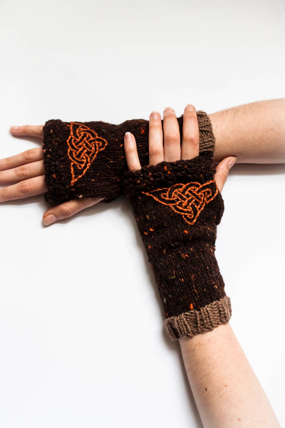 Fingerless Wrist Warmers Knitted Irish Aran Tweed by TraBan