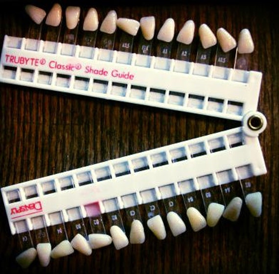 trubyte-classic-color-shade-guide-of-teeth-for-dentist-dental