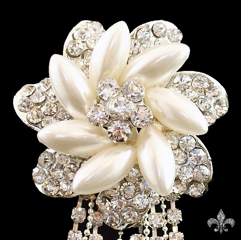 Brooch Pin - Rhinestone Brooch - Pearl Brooch - Rhinestone Pearl Brooch - Pearl Crystal Flower With Rhinestone Drop