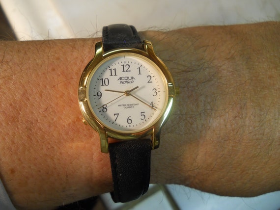 acqua watch wr30m