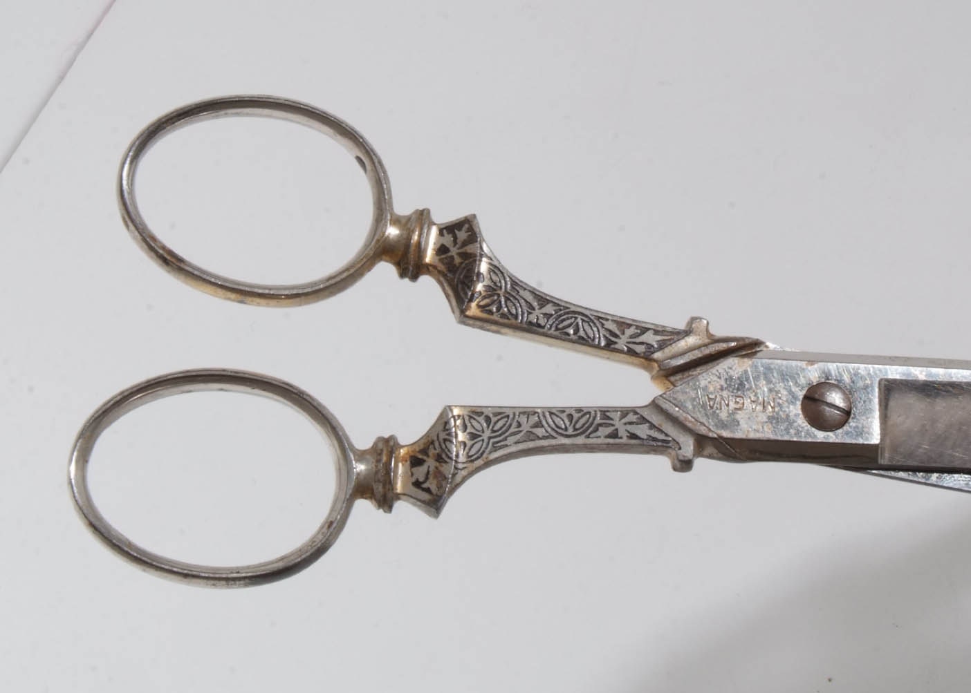 Antique Engraved Scissors Magna