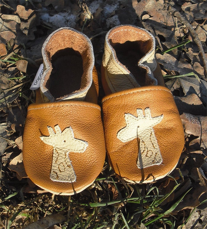 soft sole baby shoes infant girl boy gift giraffe beige brown