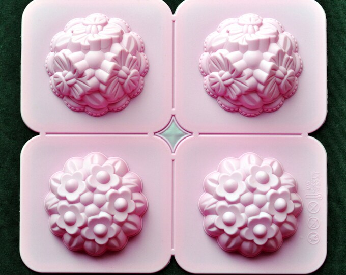 Flexible Silicone Silicon Soap Molds Cake Molds Pudding - 2x2 Beautiful Flowers