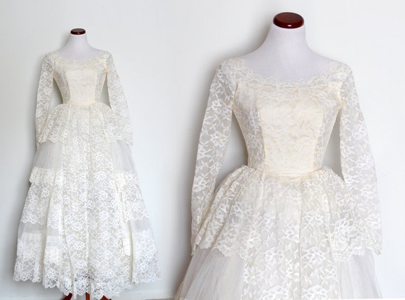 Items similar to Wedding Dress / 50s Wedding Dress / Vintage Wedding ...
