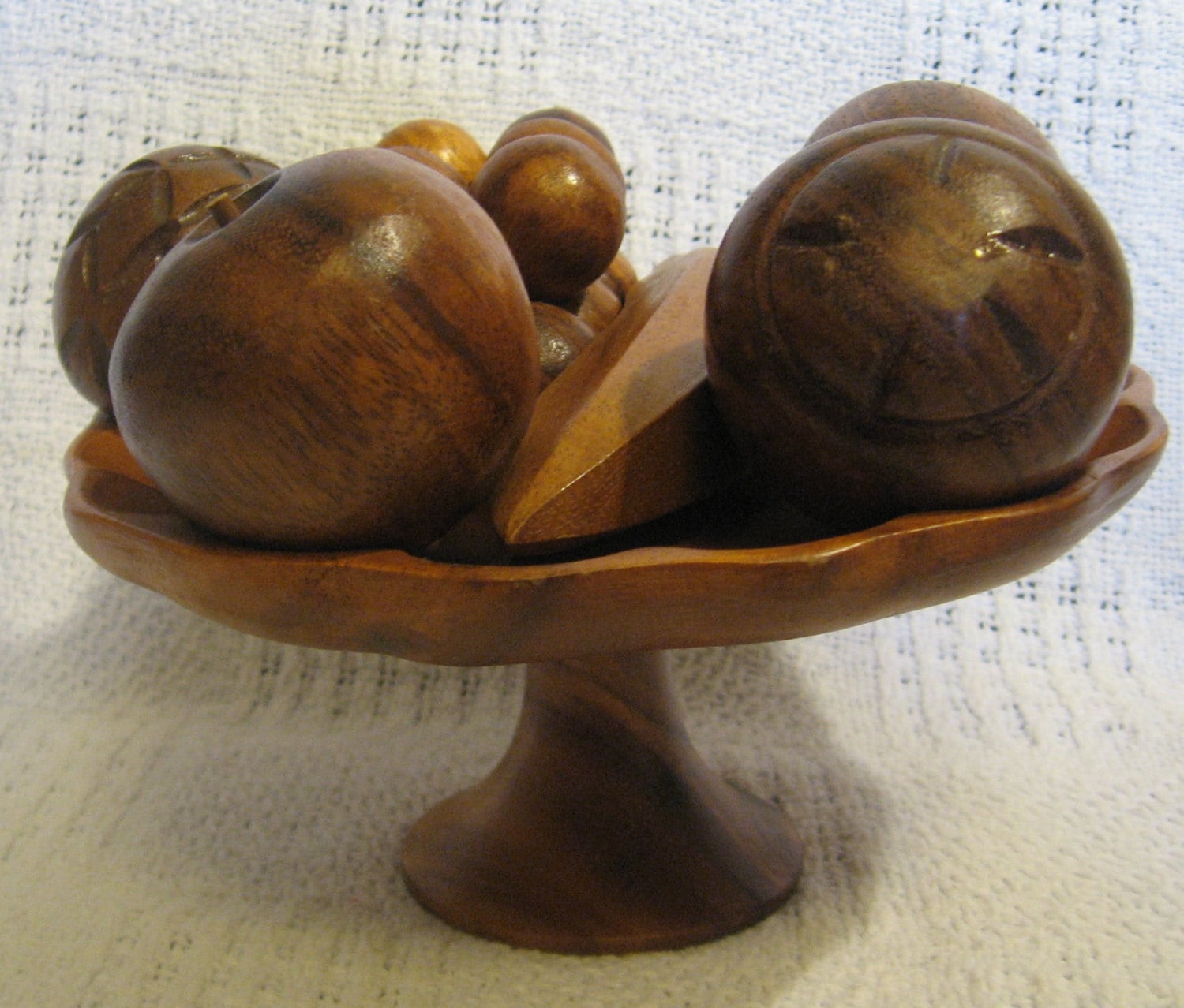 Vintage Acacia or Monkey Pod wood Centerpiece by DocsOddsandEnds