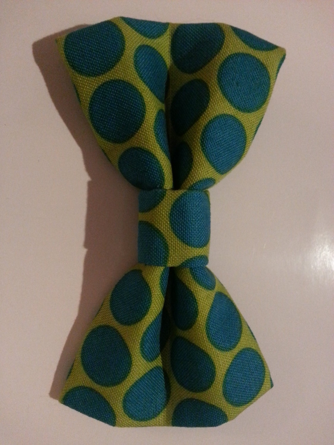 Green and Teal Polka Dot Bow Tie for Dog Cat by CarlitoCreations